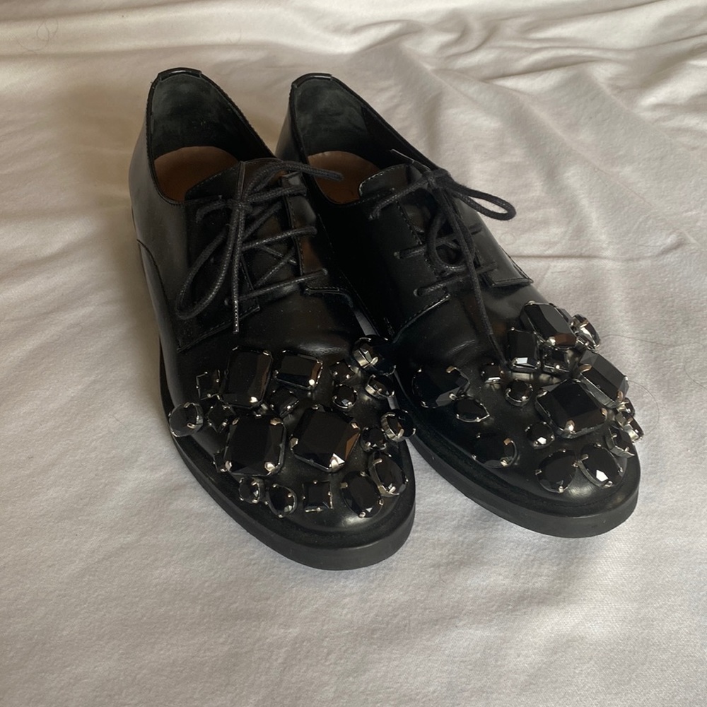 Coliac loafer. Size 6.